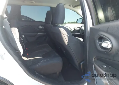 2019 Jeep Cherokee Latitude 4X4 из США, поврежденный, VIN 1C4PJMCX2KD217671